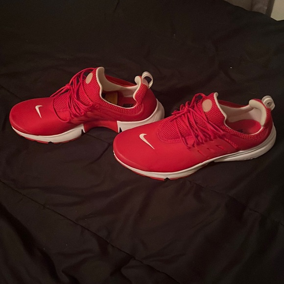Nike Prestos Size 13 (rare)